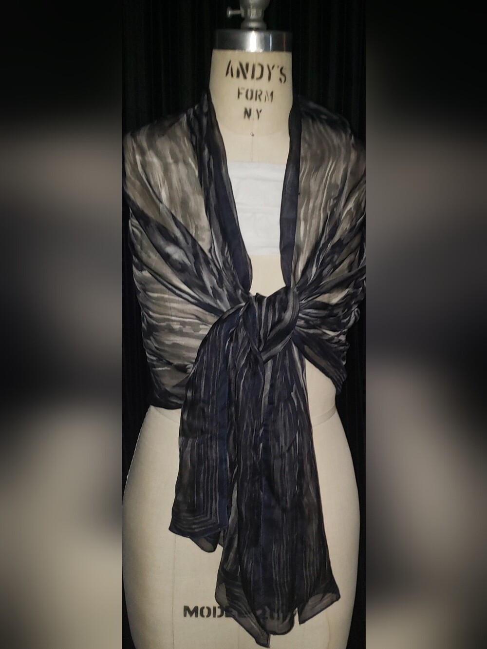 Fendi 100% Silk Zebra Black White Stripe Large Scarf Made In Italy 68 X 26